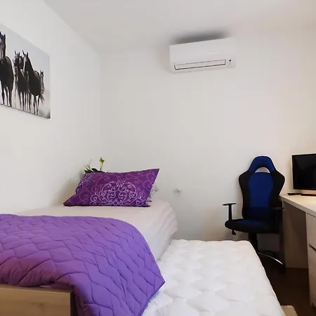 Holiday Home Bokan * Pula