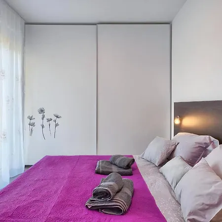Prázdninový dům Holiday Home Bokan