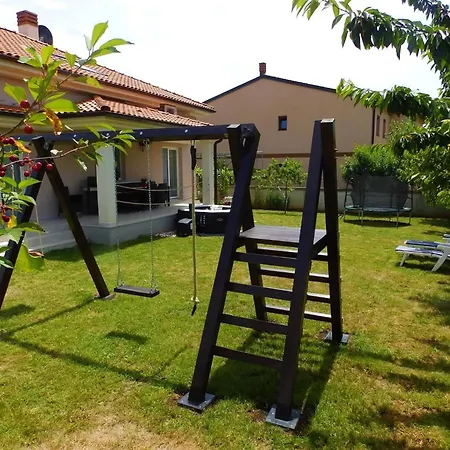 Holiday Home Bokan Prázdninový dům *